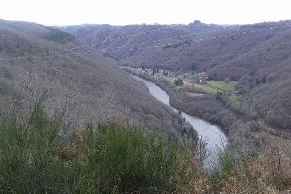 Grâce aux dons des particuliers, le Conservatoire des espaces naturels du Limousin a acheté 14 hectares de terres sur le versant corrézien des gorges de la Dordogne.