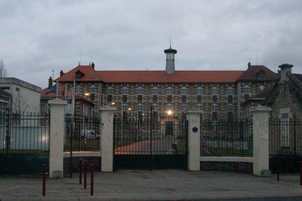 Le lycée Henri Brisson à Vierzon