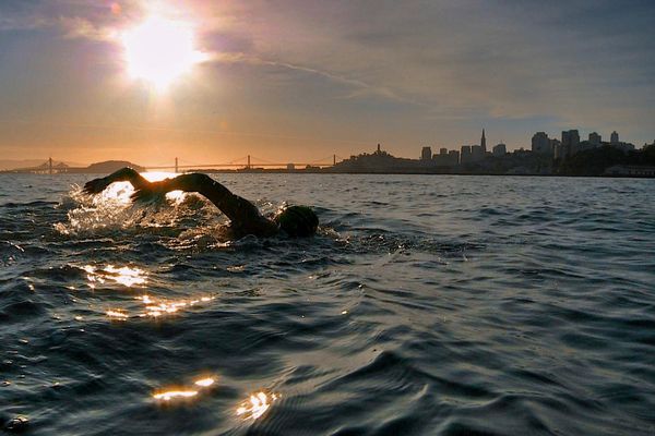 18 personnes étaient au départ de la traversée, 4 km dans la baie de San Francisco