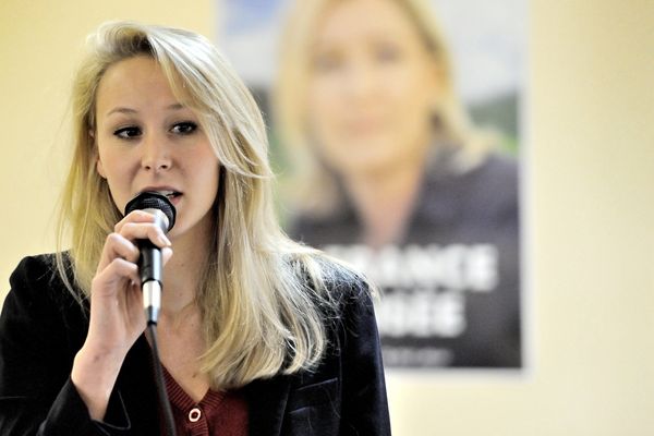 Marion Maréchal-Le Pen dans l'Yonne le 18 février 2016. 