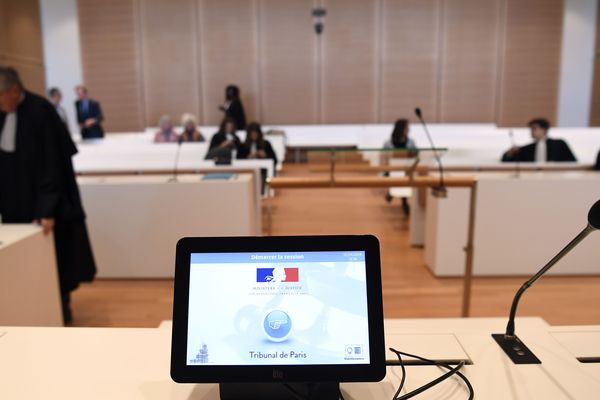 Une salle d'audience du nouveau palais de justice de Paris aux Batignolles