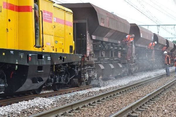 Des travaux pour remettre les voies à neuf entre Montereau et Laroche-Migennes, dans l'Yonne (archives).