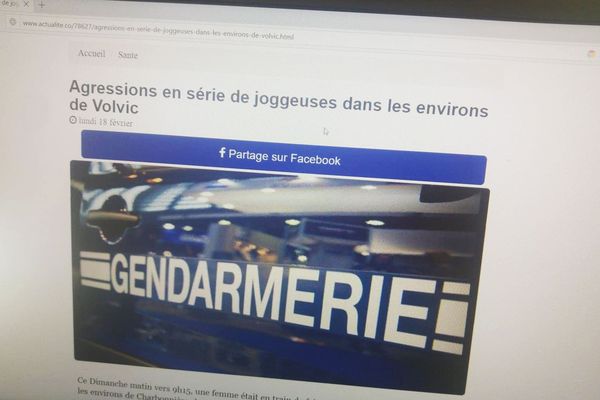 Un article du site Actualite.co, relayé sur facebook, assure qu'une joggeuse aurait été agressée dans la matinée du 17 février. Il s'agit en fait d'une "blague" : le site Actualite.co propose de générer des pages ressemblant à des vrais articles pour induire en erreurs des proches.