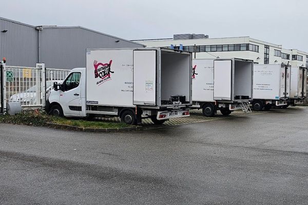 Six camions des Restos du cœur ont été vandalisés dans la nuit du 5 au 6 mars 2024.