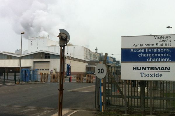 L'entrée de l'usine Tioxide à Calais.