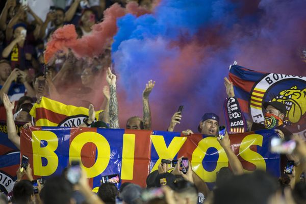 Les Boixos Nois (("les garçons fous", en catalan) sont des supporters ultras du FC Barcelone qui défrayent régulièrement la chronique depuis leur création en 1981.