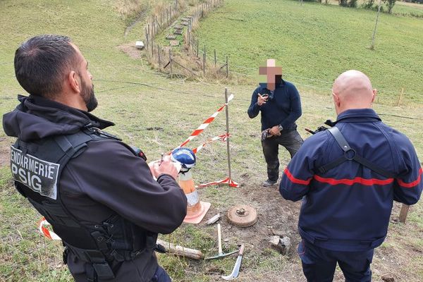 L'engin explosif reposait dans un champ depuis la seconde guerre mondiale.