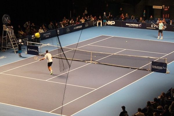 Le second quart de finale de ce dimanche oppose Michael Lllodra à Josselin Ouanna