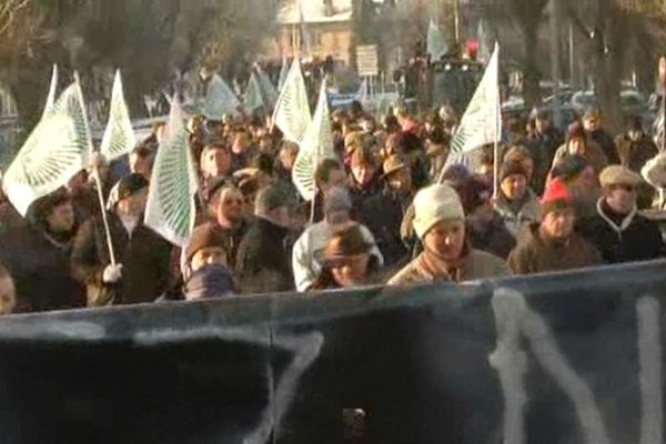 Les agriculteurs de l'Oise dans le centre ville de Beauvais