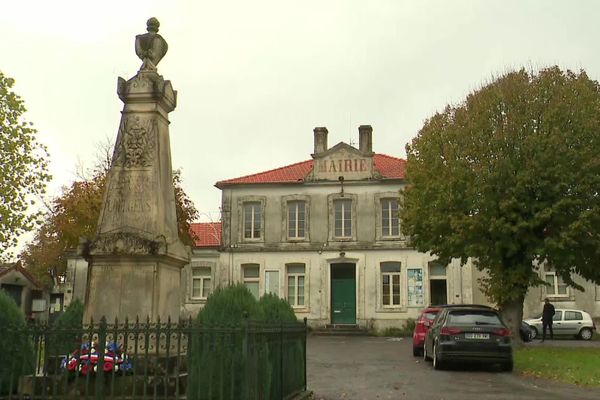 La réunion avec les habitants touchés par les coupures de téléphone se tiendra vendredi en mairie.