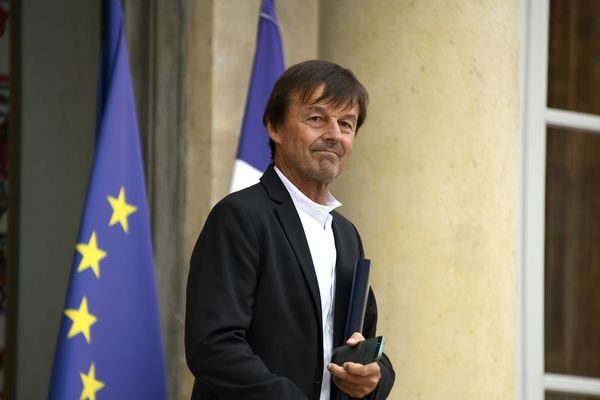 Nicolas Hulot à la sortie du Palais de l'Elysée.