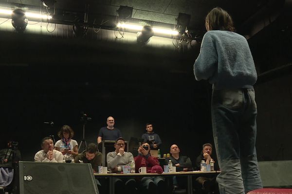 Un jury de professionnels pour de jeunes artistes corréziens amateurs : le Premier Casting, la première marche pour, un jour peut-être, se produire sur la scène du Brive Festival !