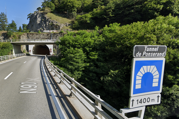 Pendant plus de deux semaines, la circulation dans le tunnel de Ponserand se fera sur une voie - juin 2024