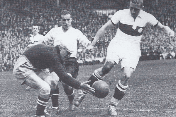 Olympique lillois - Racing Club de Paris en 1939.