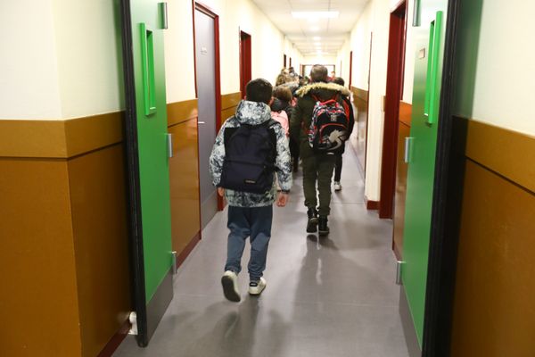 La région Normandie compte un demi-million d'élèves soit 568 000 jeunes scolarisés et 38 220 enseignants de la maternelle au lycée.