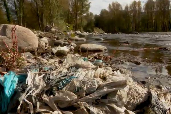 A Céret, le cimetière d’ordures est estimé entre 7 000 et 10 000 tonnes. 