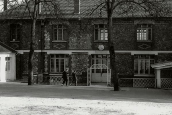 L'hôpital psychiatrique de Clermont-de-l'Oise était le plus grand de France pendant la Seconde Guerre mondiale. 3 500 patients y seraient morts durant l'occupation.