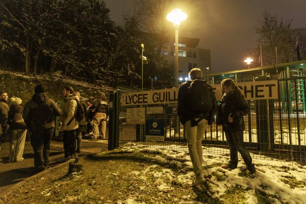 Suite à l'introduction d'un individu cagoulé dans un lycée de Bonneville (Haute-Savoie), un élève de 16 ans, scolarisé dans l'établissement, a été interpellé jeudi 11 janvier.