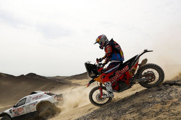 Le pilote dignois Antoine Méo au guidon de sa KTM.