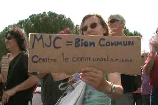 La MJC de Lunel va fermer sur décision municipale. 1500 personnes ont signé une pétition contre.