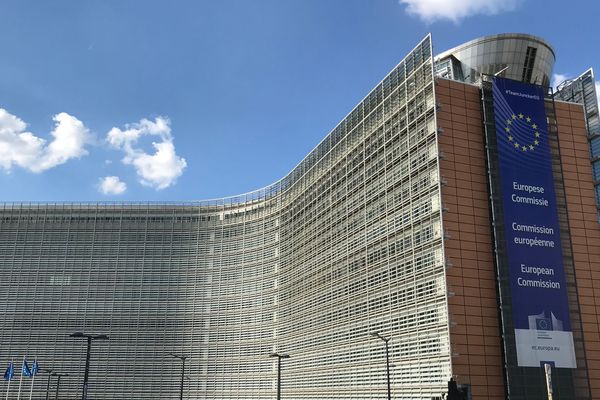 Le bâtiment Berlaymont (ou Berlaymont tout court) est le siège de la Commission européenne, à Bruxelles.