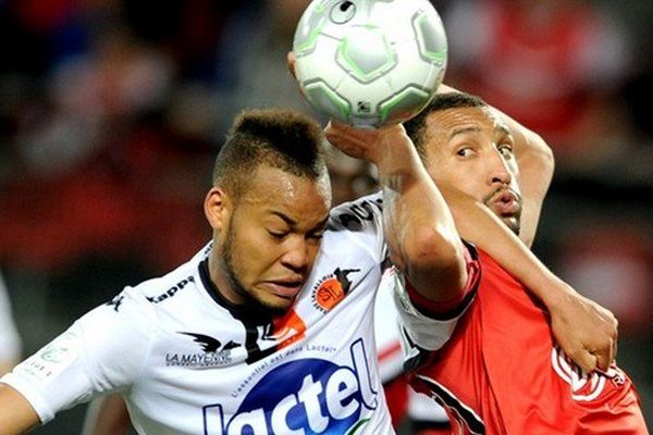 Valenciennes arrache le nul (2-2) après avoir été deux fois dominé au score par Laval