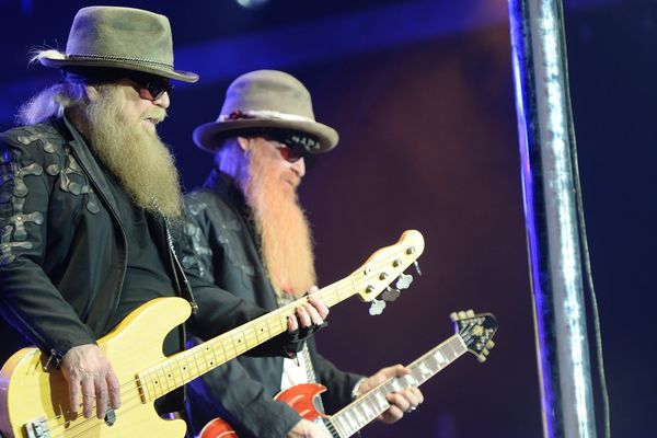 Les ZZ Top Au pied du chêne à Petite-Forêt le 16 juillet 2017