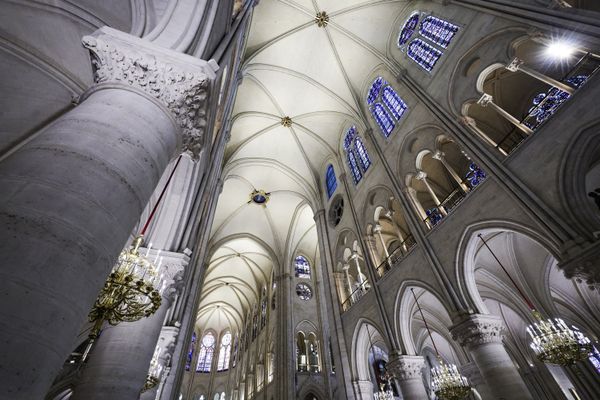 « C’est très beau ! L'éclairage est particulièrement réussi. Pour ceux qui ont connu la cathédrale avant, lorsque ses murs étaient gris, ils verront aujourd’hui que c’est une cathédrale de lumière. Elle est flambant neuve. »