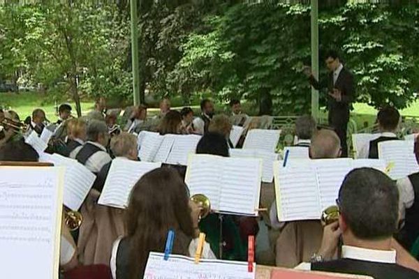 La Fête de la Musique se déguste avec... ou sans partitions.