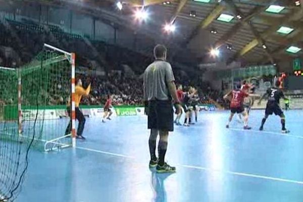 Hand-Ball à Limoges: 3500 personnes ont assisté au match contre Saran