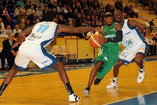 Joseph Gomis ( match du Limoges Csp contre Quimper, 2012)