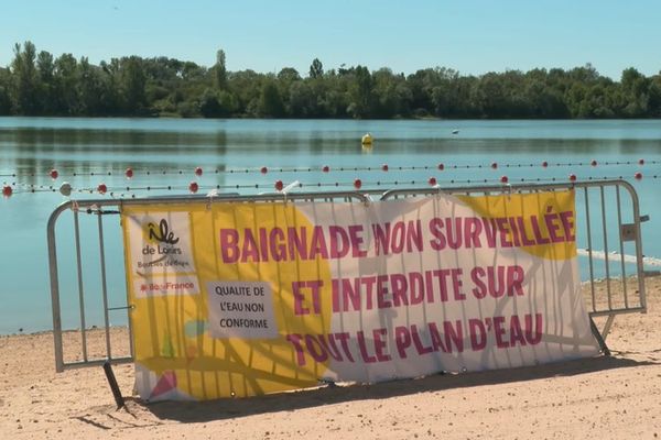 La base de loisirs Boucles de Seine prévient tous les visiteurs de l'interdiciton de baignade dès leur arirvée