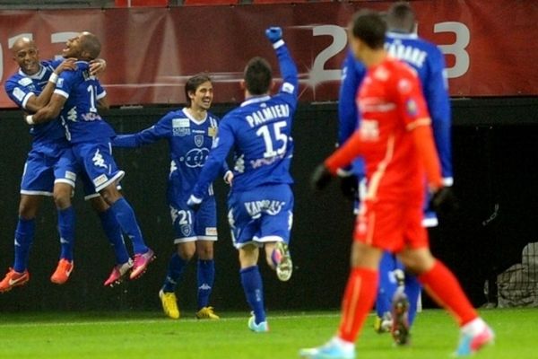 30/03/13 - Ligue 1, la joie des Bastiais après leur victoire face à Valenciennes