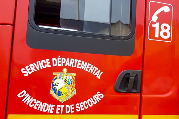 Les pompiers recherchent activement ce matin un sexagénaire dans une maison détruite par le feu à Guingamp.