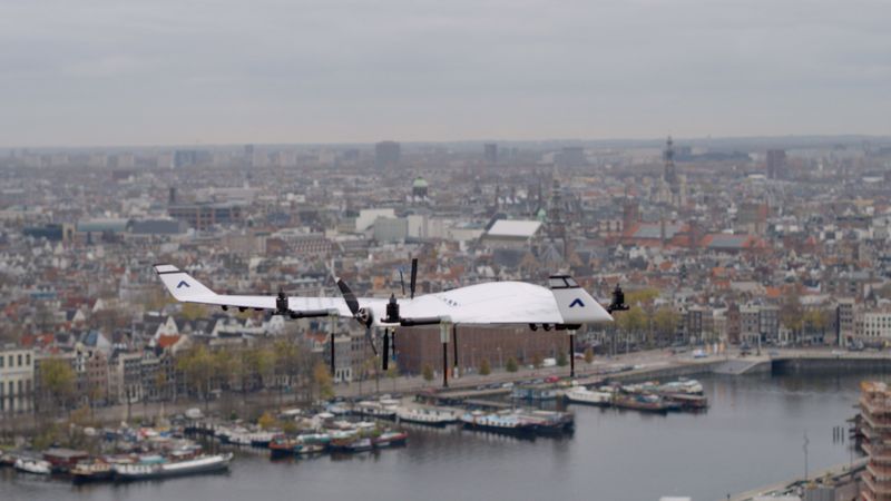 Le drone néerlandais en essai au dessus d'Amsterdam