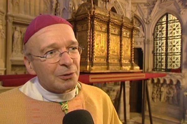 Monseigneur Kalist, évêque de Limoges, lors de la fête des porteurs à Saint-Michel-des-Lions, 13 novembre 2011