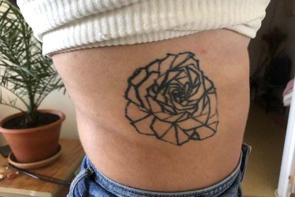 Le tatouage raté de Lucie