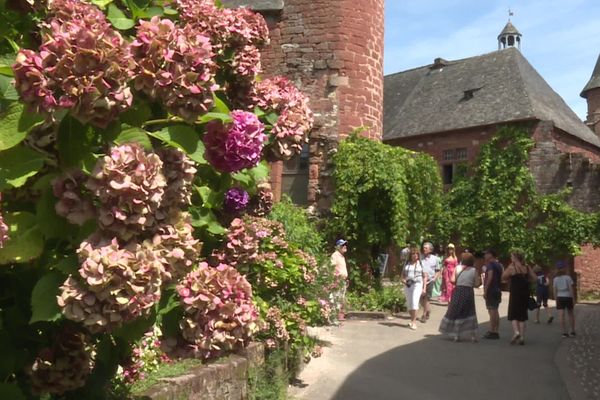 Collonges-la-Rouge, réputée pour son patrimoine architectural