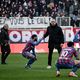 La détresse des joueurs du SM Caen, et de son entraîneur Bruno Baltazar après la défaite à domicile contre Grenoble (0-1), le samedi 11 janvier 2025.