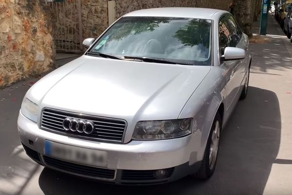 La voiture offerte par le garagiste Slim et le Youtubeur Akram Junior, une Audi A4 TDI d'occasion.