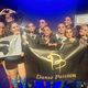 Les 10 jeunes danseuses ayant remporté la médaille d'or, catégorie claquettes, au concours européen de danse à Rome.