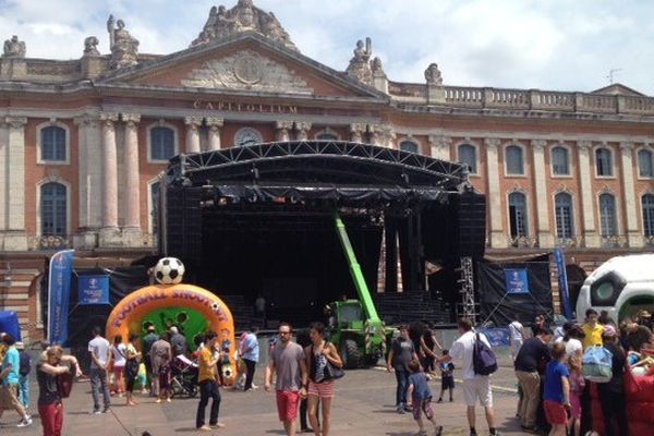 la Place du Capitole transformée en terrain de jeu