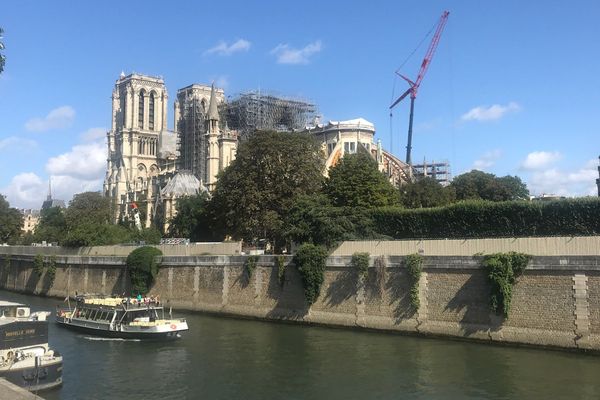 Le chantier était interrompu depuis le 25 juillet dernier après des risques de contamination au plomb.