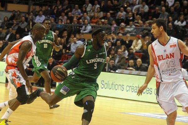 Le 22 décembre 2012, Chalon recevait Limoges et l'emportait 83 à 77