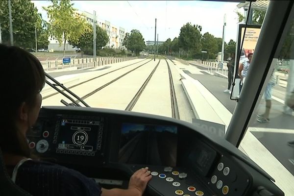 tramway de Caen, le point après 3 semaines