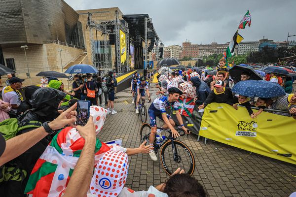 Présentation des coureurs jeudi 29 juin 2023 à Bilbao dont le Français Julian Alaphilippe.