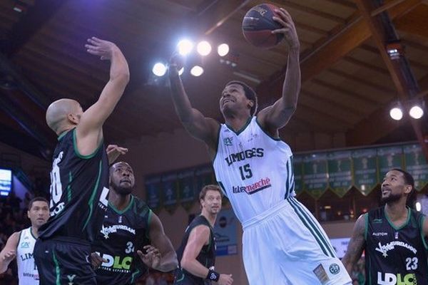 Défaite du CSP face à l'ASVEL 79 à 81