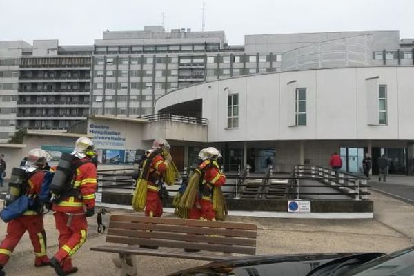 Pas de panique, aucun incendie n'est en train de ravager le CHU de Limoges, il s'agit juste s'un simple exercice de sécurité