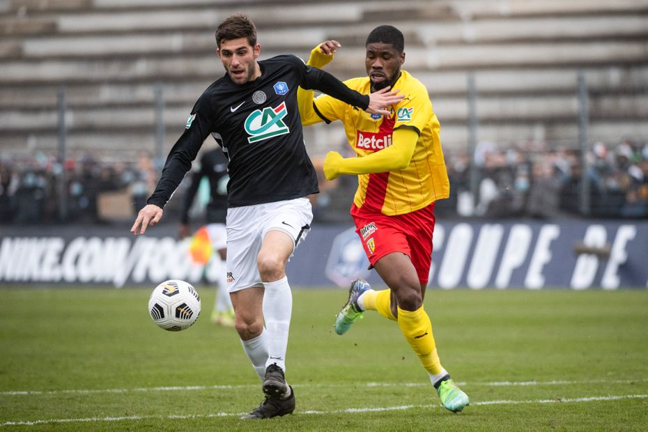 Coupe De France De Football : Poitiers Sorti Par Lens, Chauvigny ...