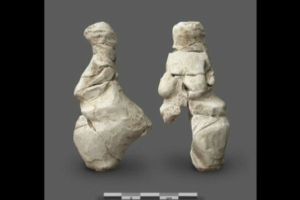 Une statuette, âgée de 23000 ans